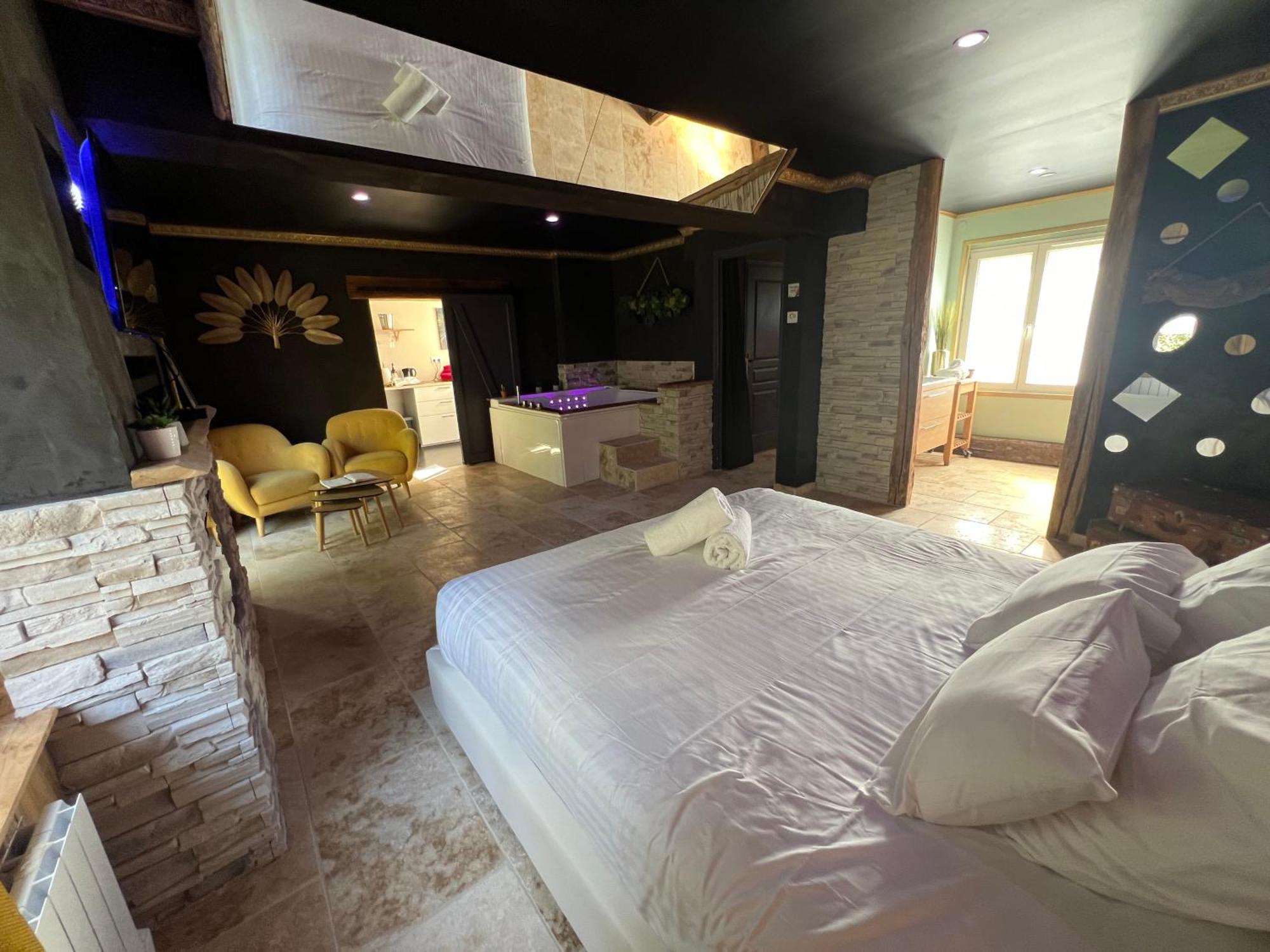 Le Lodge Des Charmes 5 Etoiles Leves Экстерьер фото