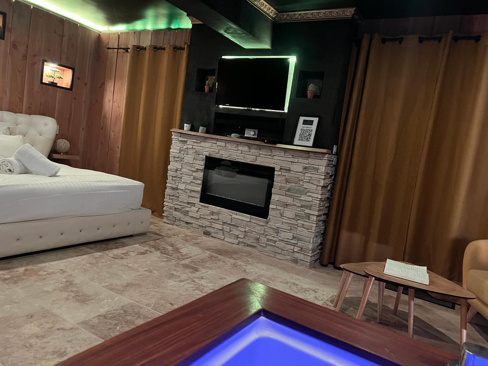 Le Lodge Des Charmes 5 Etoiles Leves Экстерьер фото