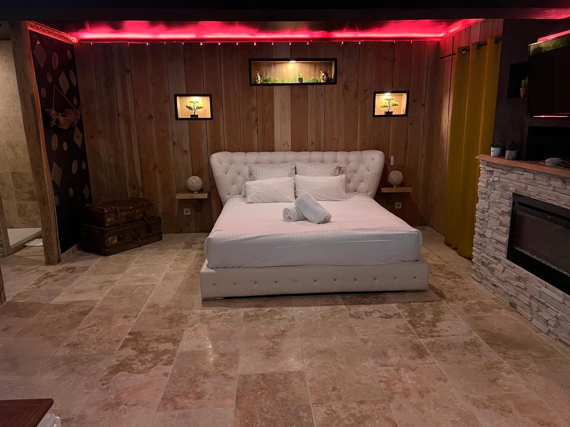 Le Lodge Des Charmes 5 Etoiles Leves Экстерьер фото