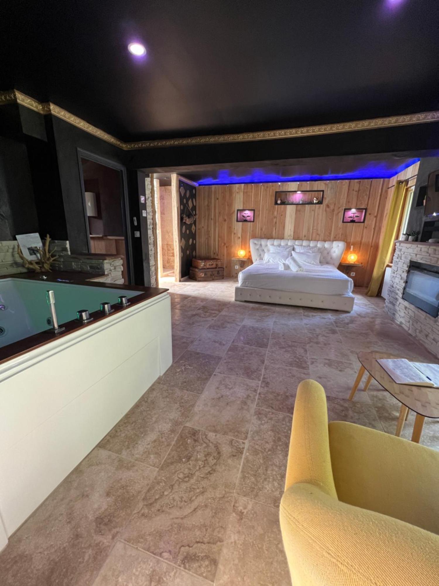 Le Lodge Des Charmes 5 Etoiles Leves Экстерьер фото
