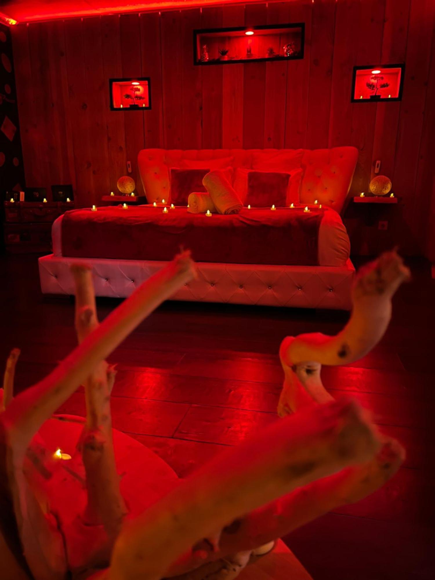 Le Lodge Des Charmes 5 Etoiles Leves Экстерьер фото