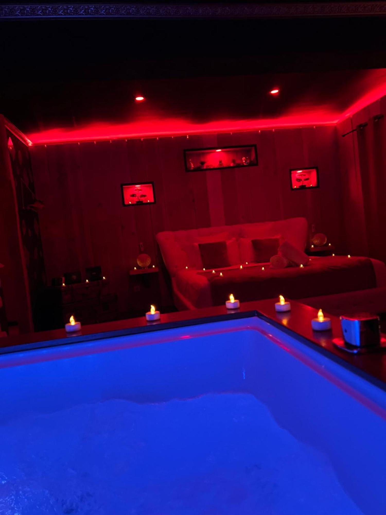 Le Lodge Des Charmes 5 Etoiles Leves Экстерьер фото
