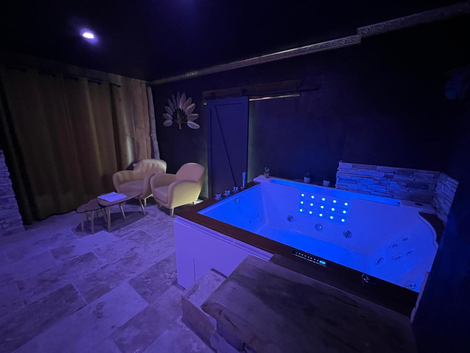 Le Lodge Des Charmes 5 Etoiles Leves Экстерьер фото